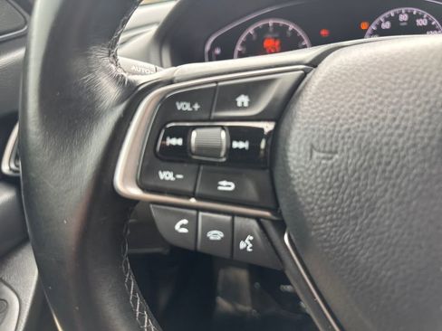 Used 2021 Honda Accord Touring image 30