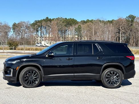 Used 2023 Chevrolet Traverse RS image 22