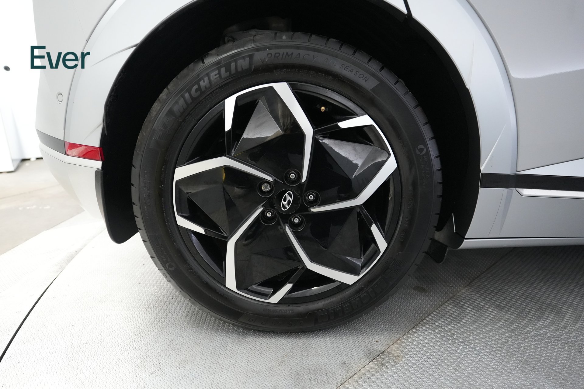 Used 2024 Hyundai Ioniq 5 Limited RWD image 22