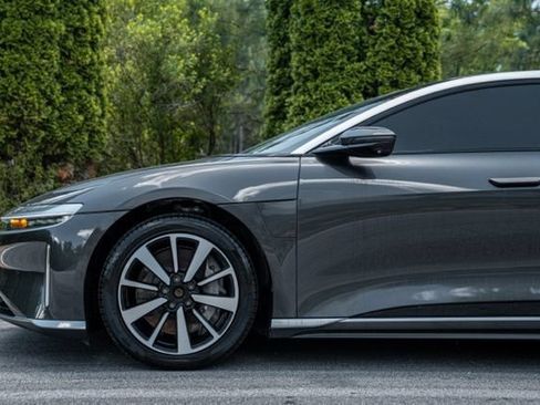 Used 2023 Lucid Air Touring AWD/4WD image 10