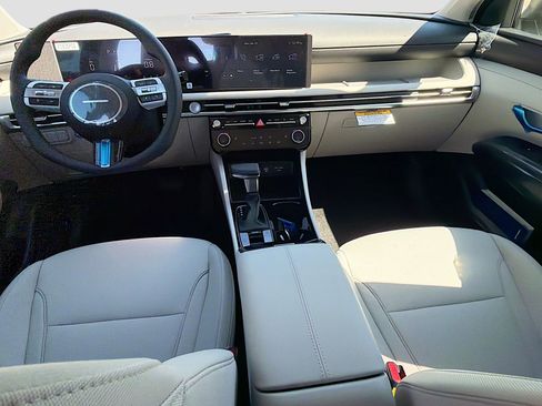 New 2026 Hyundai Tucson SEL FWD image 17
