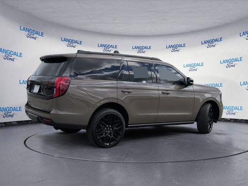 New 2026 Ford Expedition Platinum w/ Stealth Performance Package image 4