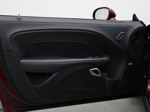 Used 2022 Dodge Challenger R/T Scat Pack RWD image 18
