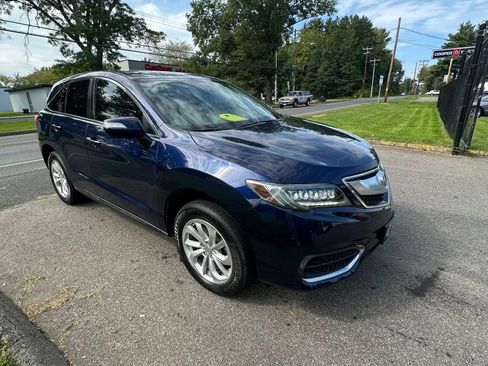 Used 2017 Acura RDX w/ Technology Package FWD image 3