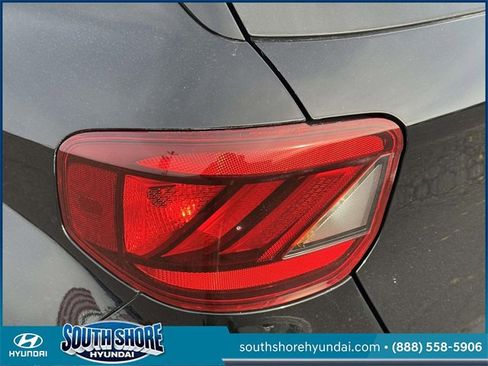 Certified 2023 Hyundai Venue SEL w/ Cargo Package image 14