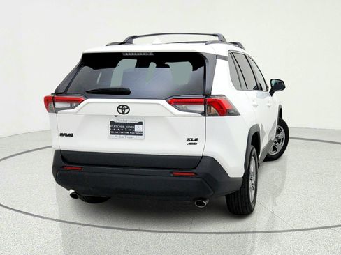 Used 2024 Toyota RAV4 XLE AWD/4WD image 10