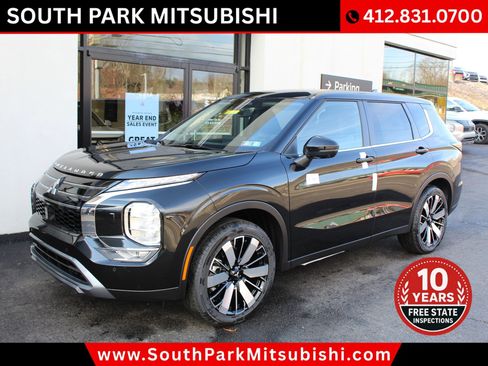 New 2026 Mitsubishi Outlander SE image 2