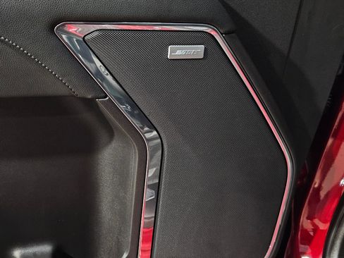 Used 2024 GMC Sierra 1500 SLT w/ SLT Convenience Package image 22