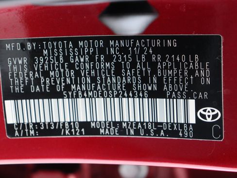 Certified 2025 Toyota Corolla LE FWD image 37