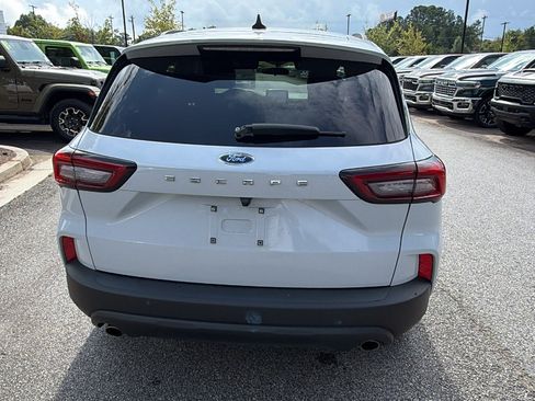 Used 2025 Ford Escape ST-Line FWD image 9