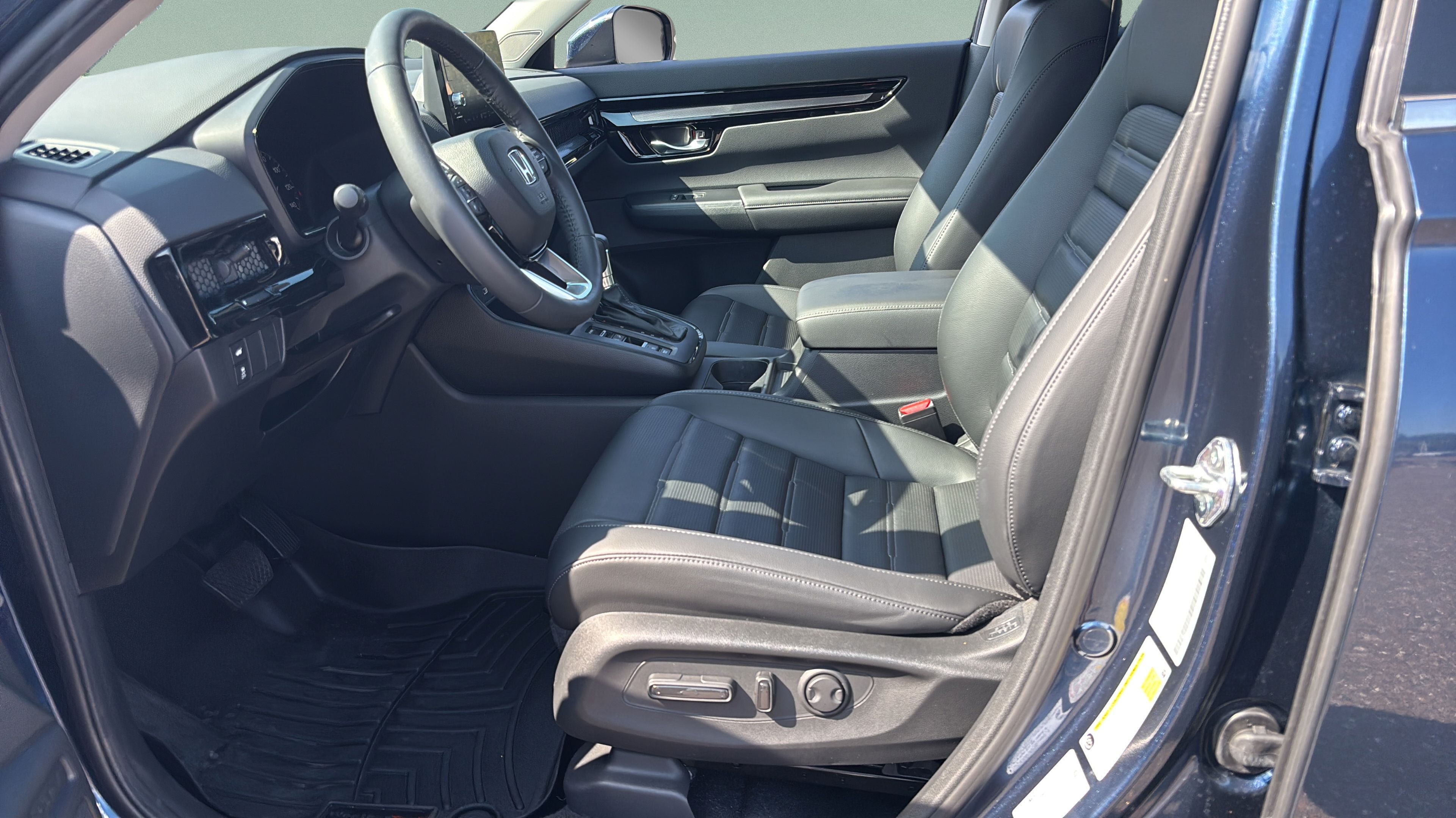 Certified 2024 Honda CR-V EX-L image 9