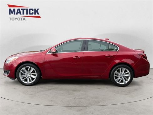 Used 2015 Buick Regal Premium w/ Experience Buick Package image 4