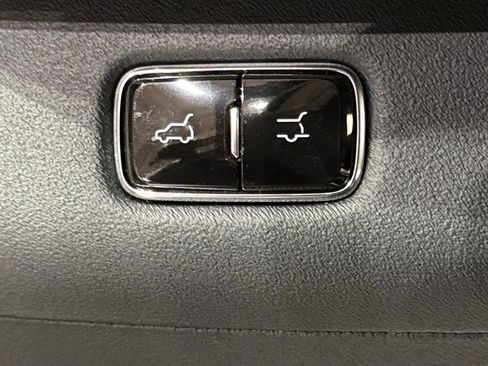 New 2026 Lincoln Navigator Premiere AWD/4WD image 84