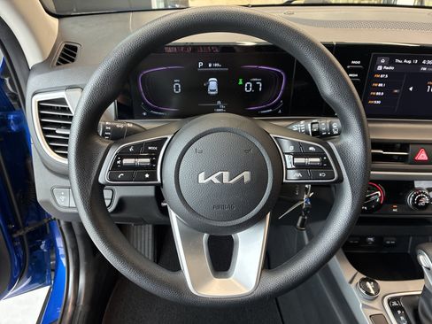 Certified 2024 Kia Seltos LX AWD/4WD image 25