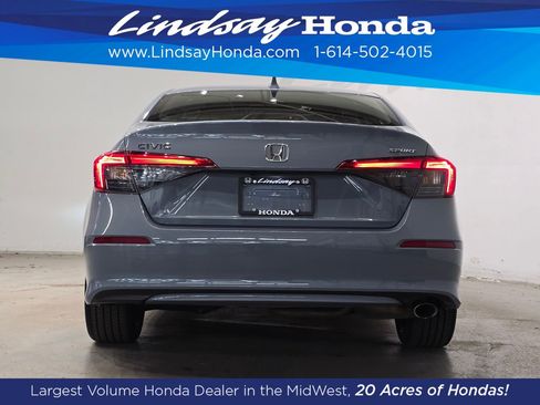 Used 2023 Honda Civic Sport image 6