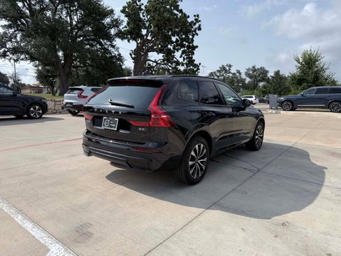 Certified 2025 Volvo XC60 B5 Plus AWD/4WD image 6
