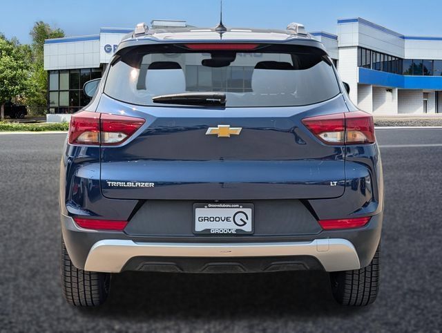 Used 2023 Chevrolet TrailBlazer LT FWD image 4