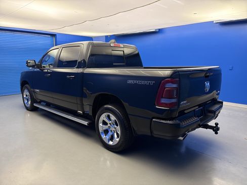 Used 2022 RAM 1500 Big Horn AWD/4WD image 5