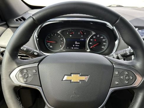 Certified 2023 Chevrolet Traverse LT FWD image 21