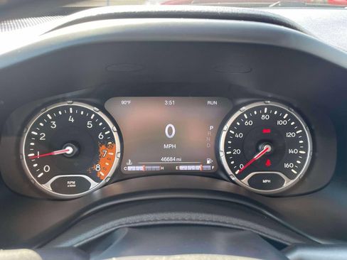 Used 2016 Jeep Renegade Limited w/ Trailer Tow Group AWD/4WD image 26