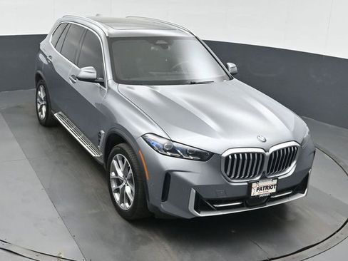 Used 2025 BMW X5 xDrive40i AWD/4WD image 33