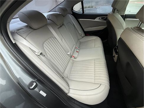 Used 2019 Genesis G70 3.3T Advanced w/ Elite Package image 24