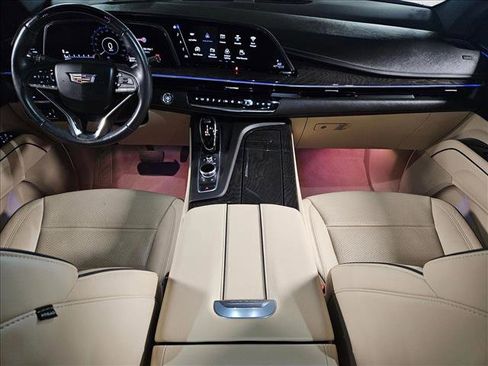 Used 2023 Cadillac Escalade ESV Premium Luxury w/ Performance Package image 19