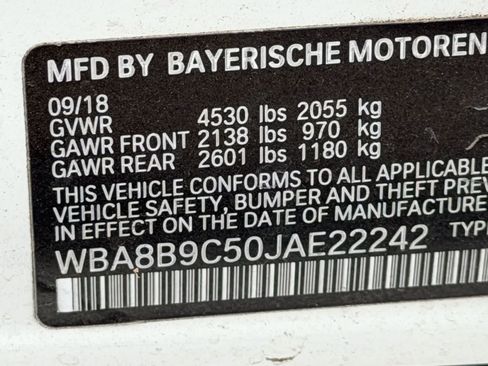 Used 2018 BMW 330i Sedan w/ Convenience Package RWD image 21