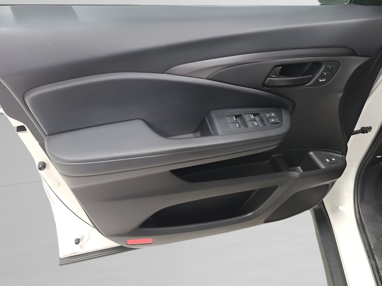 Used 2023 Honda Passport EX-L image 22
