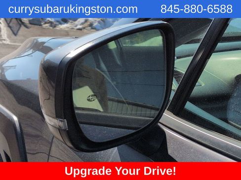 Used 2024 Subaru Crosstrek 2.0i Premium image 11