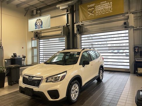 Used 2020 Subaru Forester w/ Alloy Wheel Package image 3