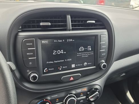 Certified 2025 Kia Soul LX w/ LX Technology Package FWD image 23