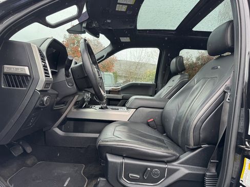 Used 2015 Ford F150 Platinum w/ Equipment Group 701A Luxury image 11