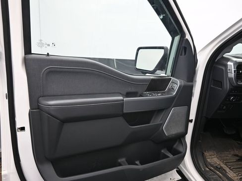 Used 2021 Ford F150 Lariat w/ Equipment Group 502A High AWD/4WD image 17