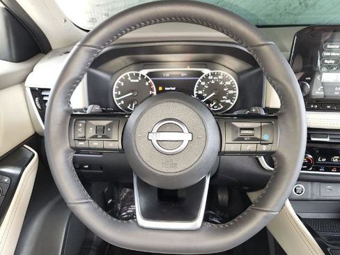 Certified 2023 Nissan Rogue SL w/ SL Premium Package image 23