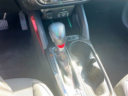 Used 2023 Chevrolet TrailBlazer RS w/ Sun and Liftgate Package image 16