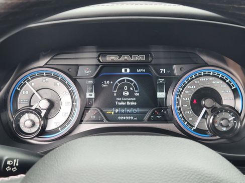 Used 2022 RAM 1500 Limited w/ Night Edition AWD/4WD image 12
