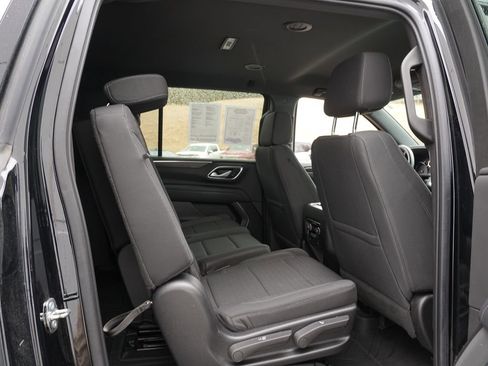 Used 2022 Chevrolet Suburban LS w/ Max Trailering Package AWD/4WD image 28