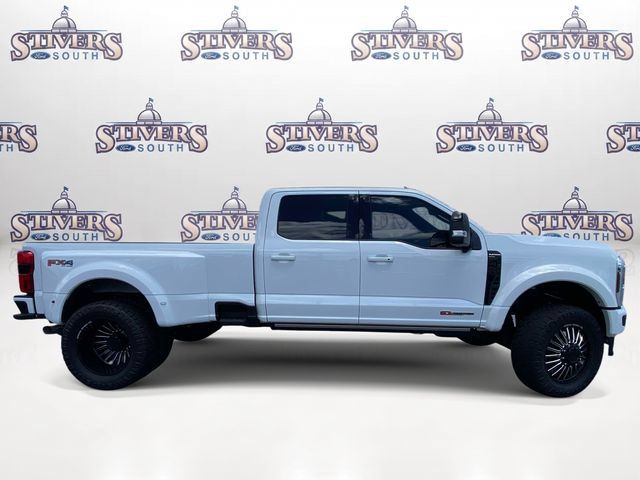Used 2026 Ford F450 Platinum AWD/4WD image 2