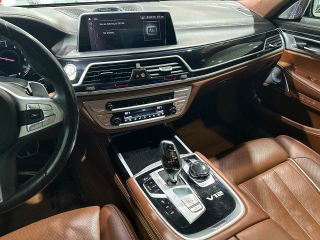 Used 2019 BMW M760i xDrive w/ Luxury Rear Seating Package AWD/4WD image 4