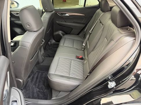 Used 2023 Buick Envision Avenir AWD/4WD image 18