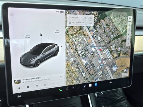 Used 2018 Tesla Model 3 Long Range image 17