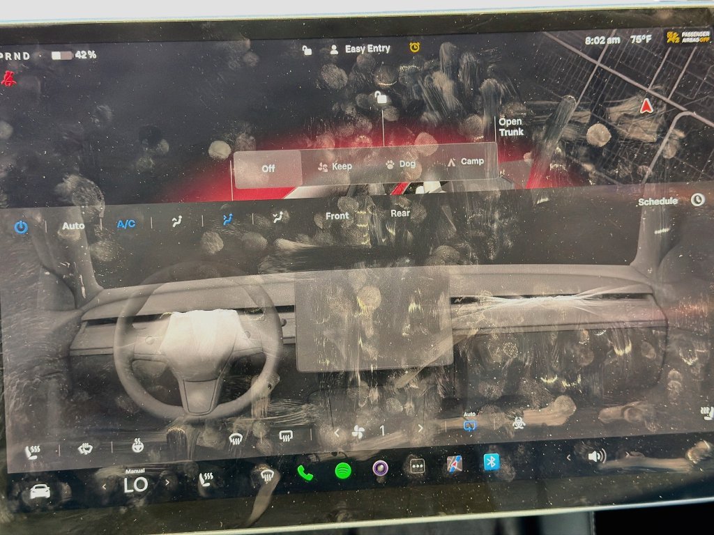 Used 2023 Tesla Model Y Performance AWD/4WD image 15