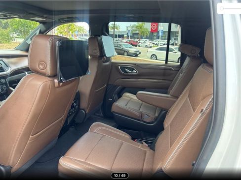 Used 2024 Chevrolet Suburban High Country w/ Advanced Technology Package AWD/4WD image 5