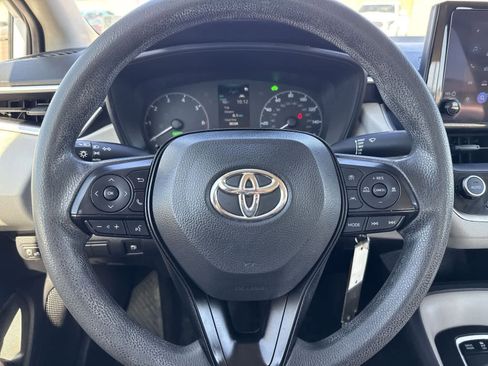 Used 2024 Toyota Corolla LE image 27