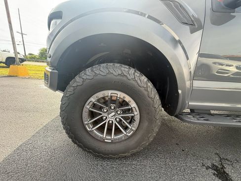 Used 2020 Ford F150 Raptor w/ Equipment Group 802A Luxury AWD/4WD image 10