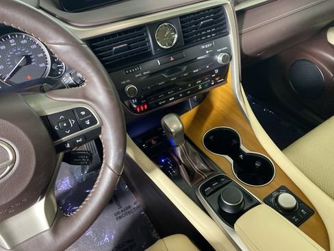 Used 2017 Lexus RX 350 350 w/ Premium Package image 16