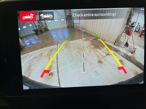 New 2026 Jeep Wrangler Unlimited Rubicon AWD/4WD image 17