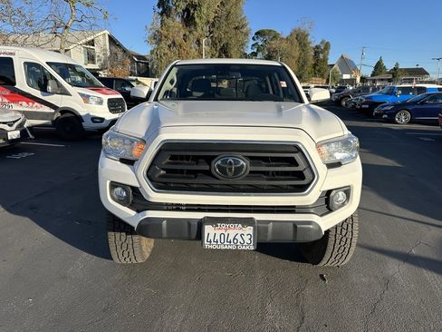 Used 2021 Toyota Tacoma SR5 image 5