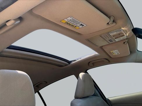 Used 2016 Honda Accord EX image 14
